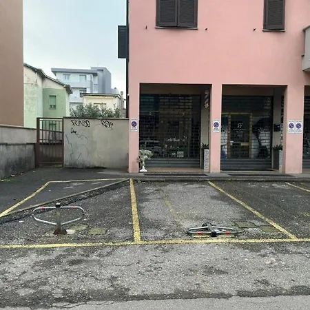 Con Park Comodissimo E Moderno Vicino Milano Lejlighed *