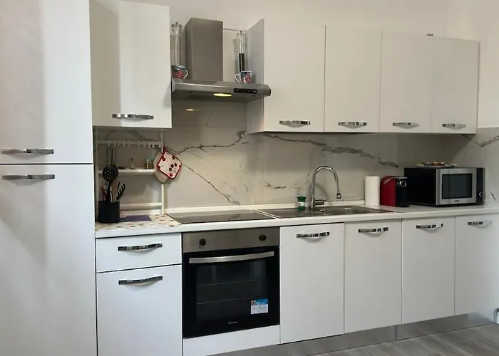 Apartamento Comodissimo A 10 Minuti Dal Centro Monza Con Park E Wifi *