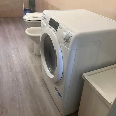 Con Park Comodissimo E Moderno Vicino Milano * Μόνζα